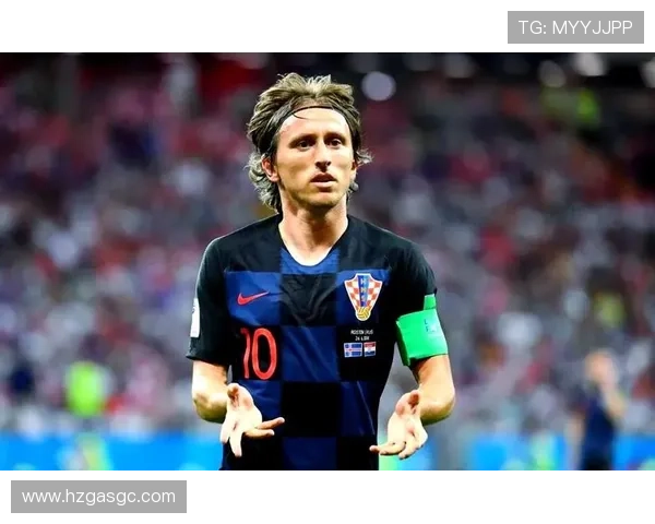从战火童年到世界足球先生：莫德里奇的传奇起点